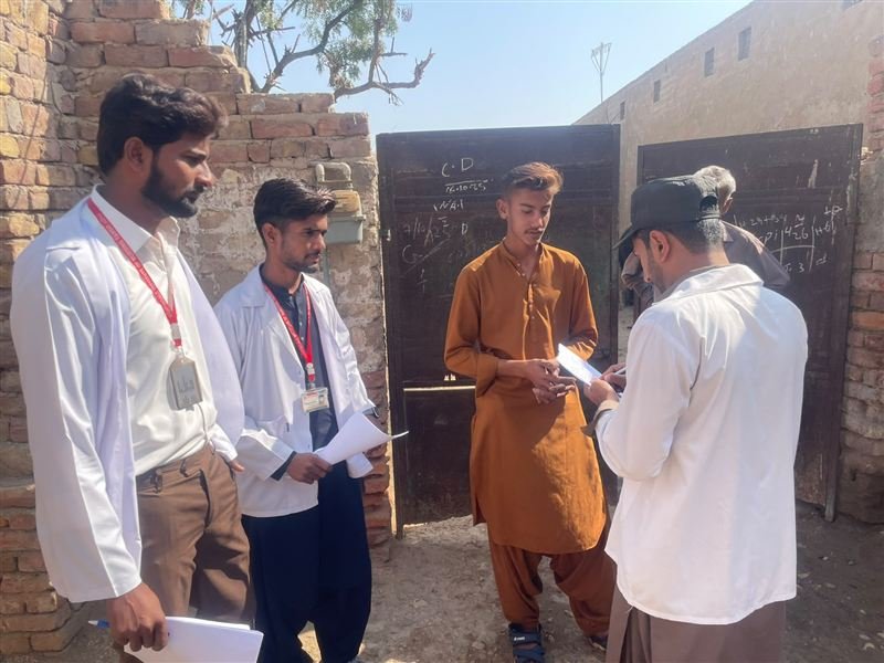 Community Visit, Rahu Goth Tando Adam (BSN 2021-22), photo 10